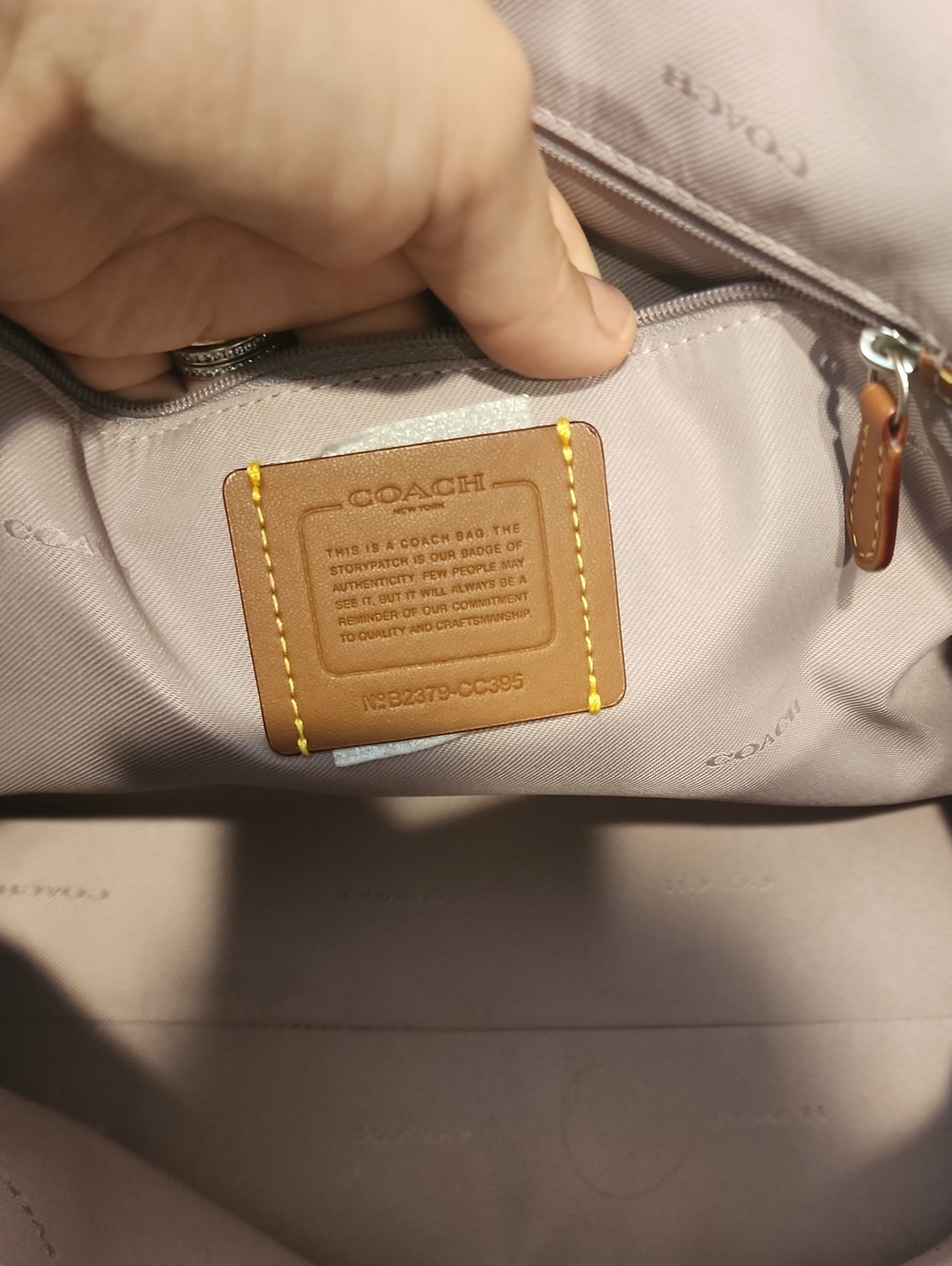 Coach Taylor Faded PURPLE Pebbled Leather Tote - Picture 7 of 10